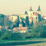 C.p. 9 3*